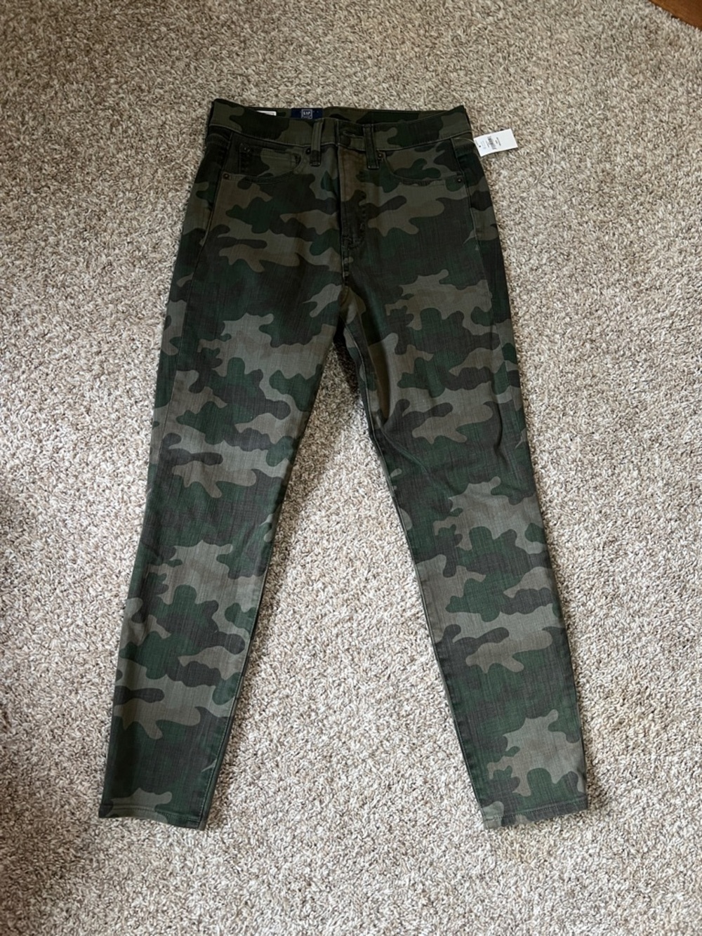 GAP Women's Camo Print Skinny Jeans
